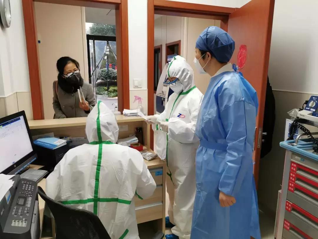 防控措施：为防止交叉感染，浙江省人民医院影像服务实现不排队、不等待
