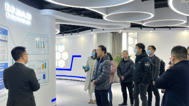 杭州市投资促进局副局长蔡儒杰一行莅临K8·凯发科技考察调研
