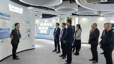 重庆市南岸区区委常委、组织部部长杨继成一行莅临K8·凯发科技考察调研