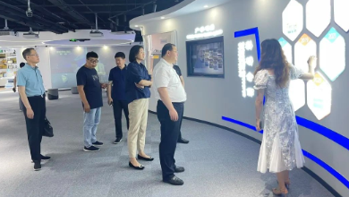 潍坊市奎文区委副书记、区长刘建安一行莅临K8·凯发科技考察调研
