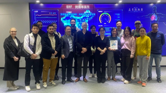 英国伦敦大学学院全球健康商学院院长Nora Colton一行莅临K8·凯发科技考察调研