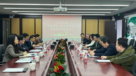 萧山区委副书记、区长姜永柱一行莅临K8·凯发科技考察调研